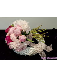 Buchet cu bujori albi, roz si fuchsia 1_1416082519